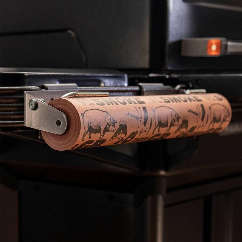 traeger-hentespapir-adagoló-2-okosgrill